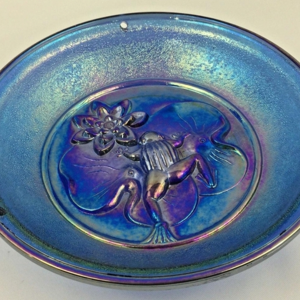 RARE Indiana Glass Iridescent Carnival Glass Bowl with Floral & Bird Motif